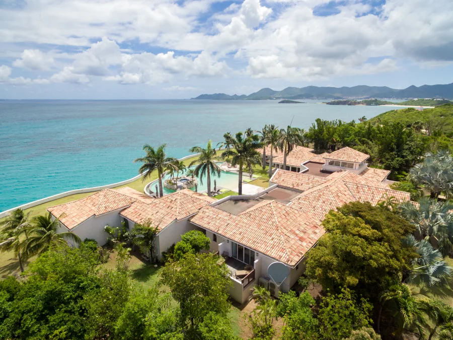 Belle Étoile — vue sur le lagon turquoise